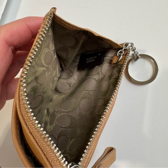Coach Vintage Leather Keychain Card Wallet Tan - Picture 8 of 17